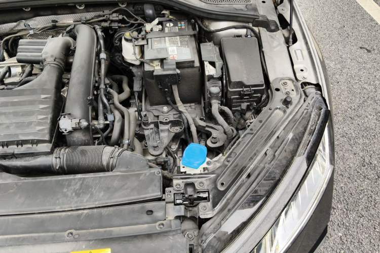 Used Skoda Octavia 2022 PRO TSI280 Luxury Edition Engine Bay Left