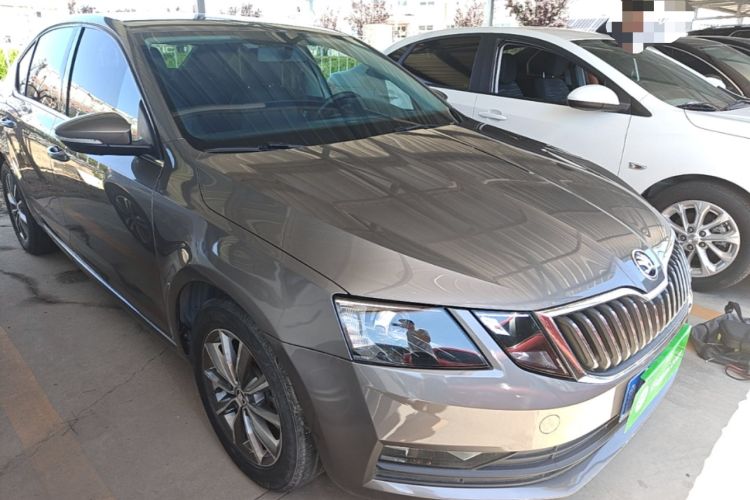 Used Skoda Octavia 2022 1.5L Automatic Comfort Edition Front Right 45 Deg
