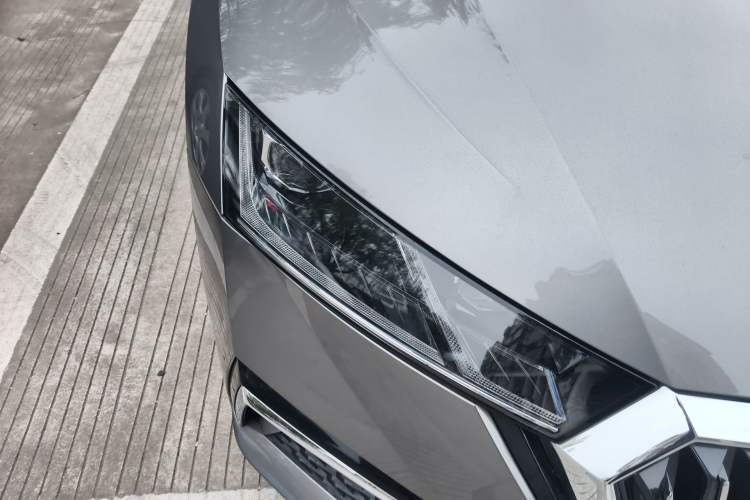 Used Skoda Octavia 2022 PRO TSI280 Luxury Edition Right Front Headlight