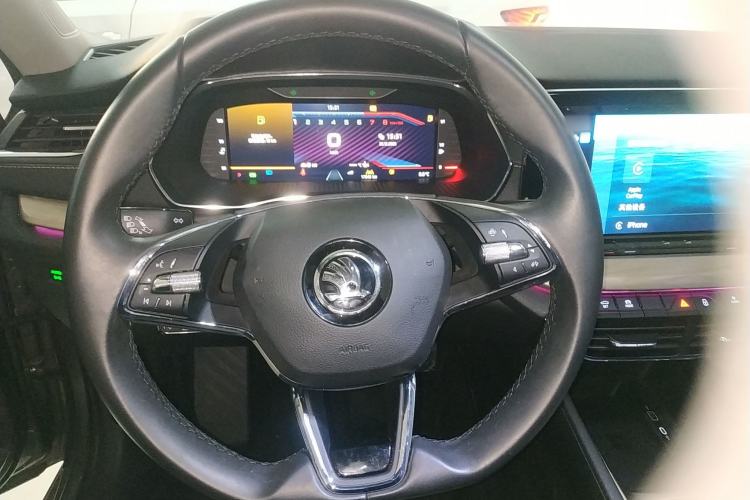 Used Skoda Octavia 2022 PRO TSI280 Luxury Edition Steering Wheel