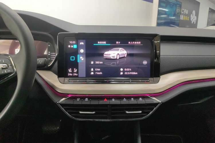 Used Skoda Octavia 2022 PRO TSI280 Luxury Edition Audio And AC Panel
