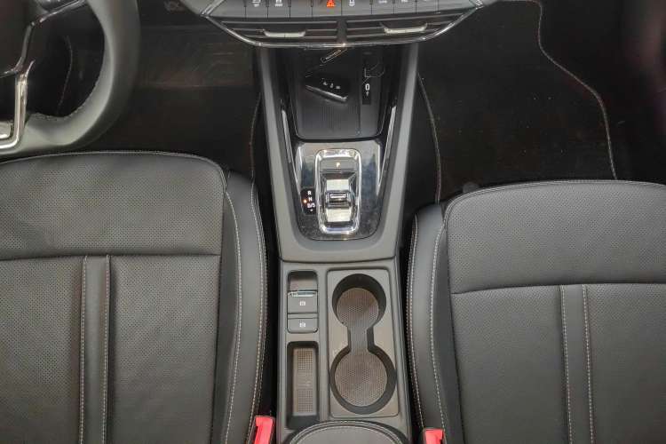 Used Skoda Octavia 2022 PRO TSI280 Luxury Edition Gear Lever