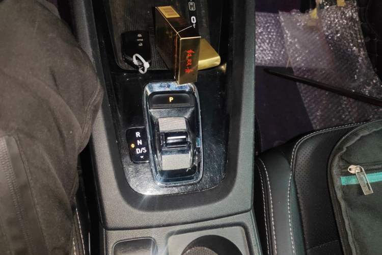 Used Skoda Octavia 2022 PRO TSI280 Luxury Edition Gear Lever