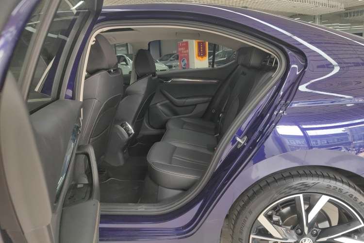 Used Skoda Octavia 2022 PRO TSI280 Luxury Edition Left Rear Seat