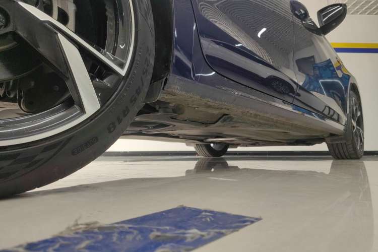 Used Skoda Octavia 2022 PRO TSI280 Luxury Edition Right Side Sill