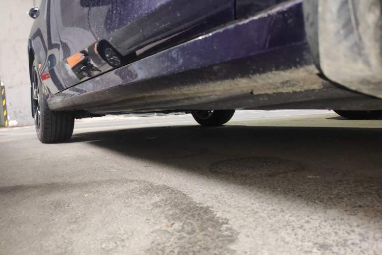 Used Skoda Octavia 2022 PRO TSI280 Luxury Edition Right Side Sill