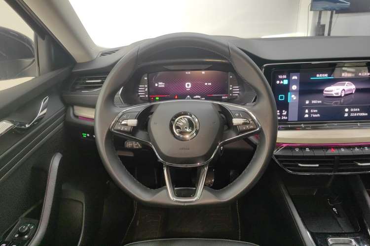 Used Skoda Octavia 2022 PRO TSI280 Luxury Edition Steering Wheel