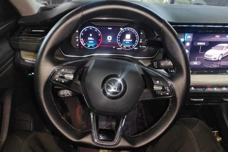 Used Skoda Octavia 2022 PRO TSI280 Luxury Edition Steering Wheel