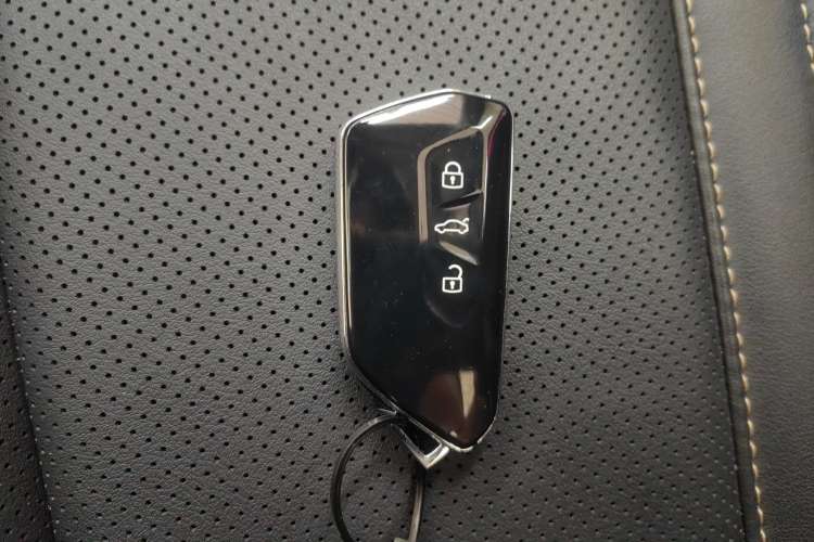 Used Skoda Octavia 2022 PRO TSI280 Luxury Edition Vehicle Key