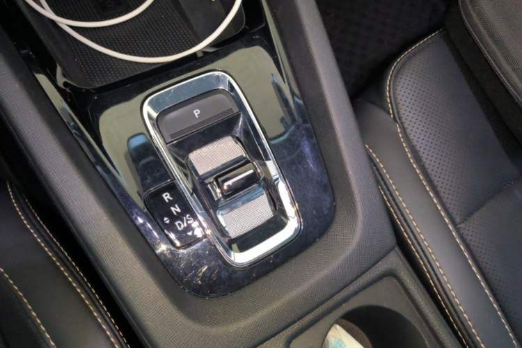 Used Skoda Octavia 2022 PRO TSI280 Luxury Edition Gear Lever
