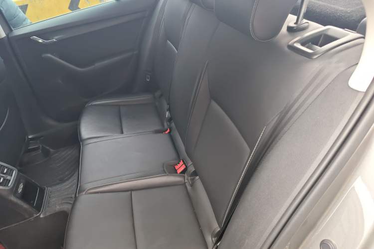 Used Skoda Octavia 2022 1.5L Automatic Comfort Edition Left Rear Seat