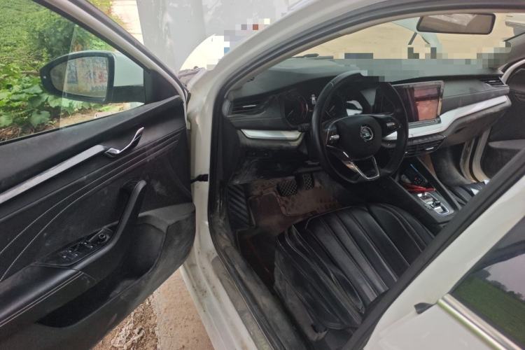 Used Skoda Octavia 2022 PRO TSI280 Luxury Edition Driver Seat