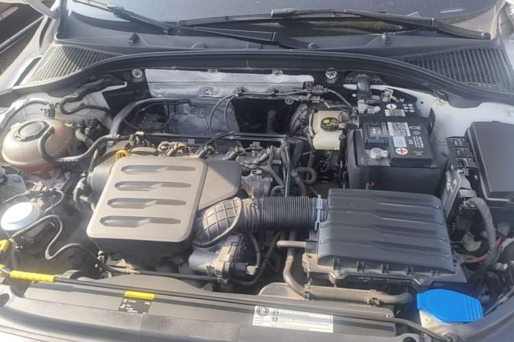 Used Skoda Octavia 2022 1.5L Automatic Comfort Edition Engine Bay