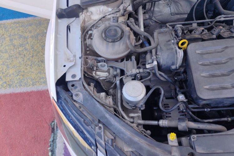 Used Skoda Octavia 2022 1.5L Manual Comfort Edition Engine Bay Right