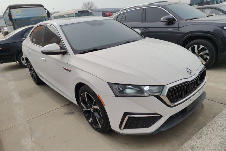 Used Skoda Octavia 2022 PRO TSI280 Luxury Edition Exterior 2