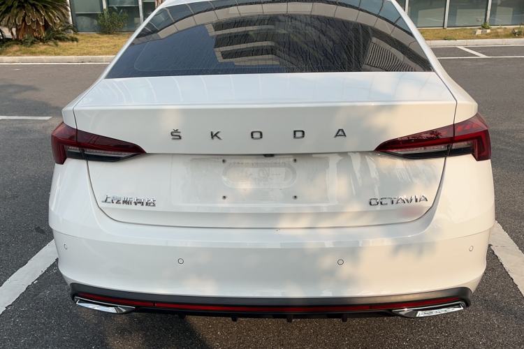 Used Skoda Octavia 2022 PRO TSI280 Luxury Edition Exterior 3