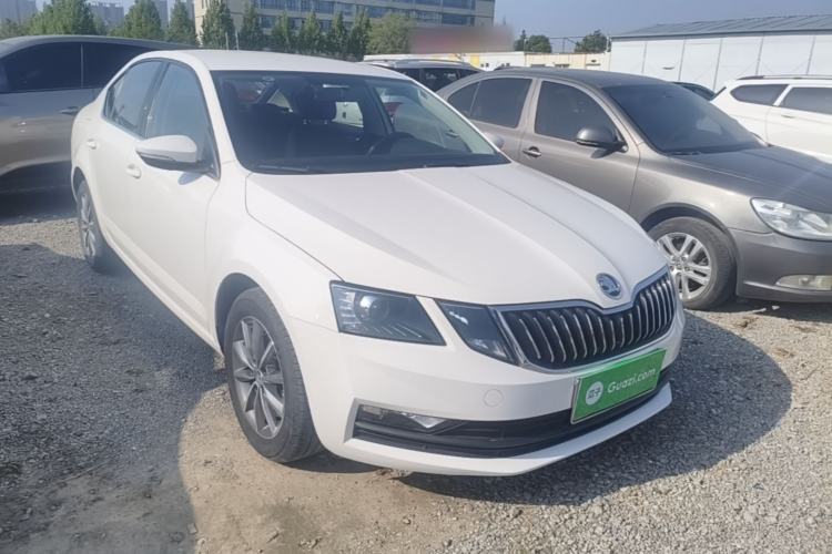 Used Skoda Octavia 2022 1.5L Automatic Comfort Edition Front Right 45 Deg