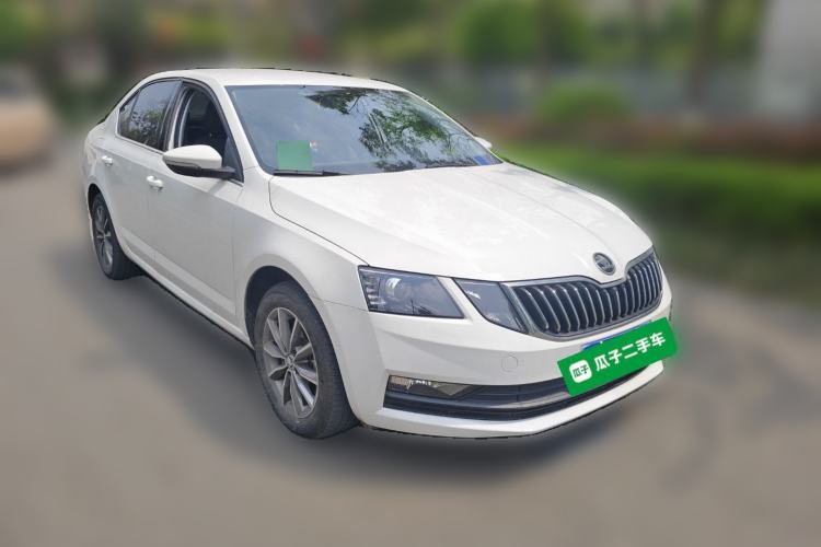 Used Skoda Octavia 2022 1.5L Automatic Comfort Edition Front Right 45 Deg