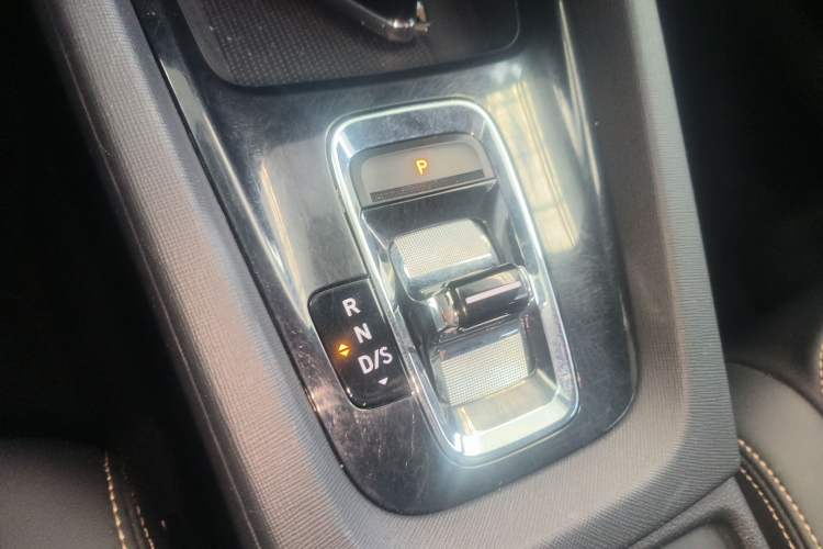 Used Skoda Octavia 2022 PRO TSI280 Luxury Edition Gear Lever