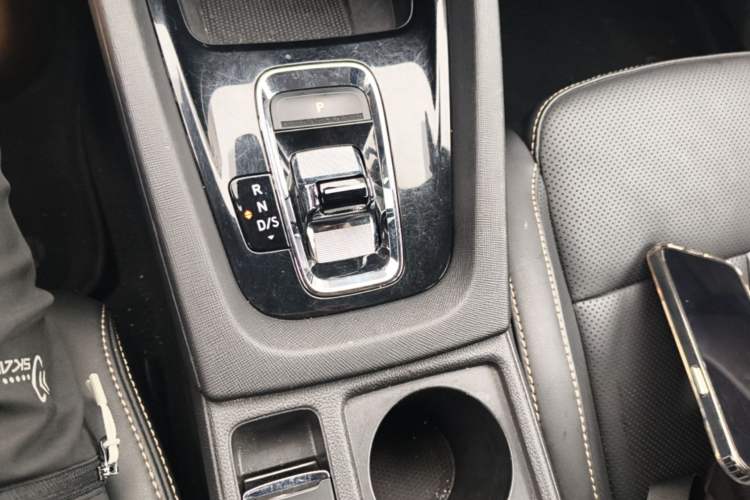 Used Skoda Octavia 2022 PRO TSI280 Luxury Edition Gear Lever