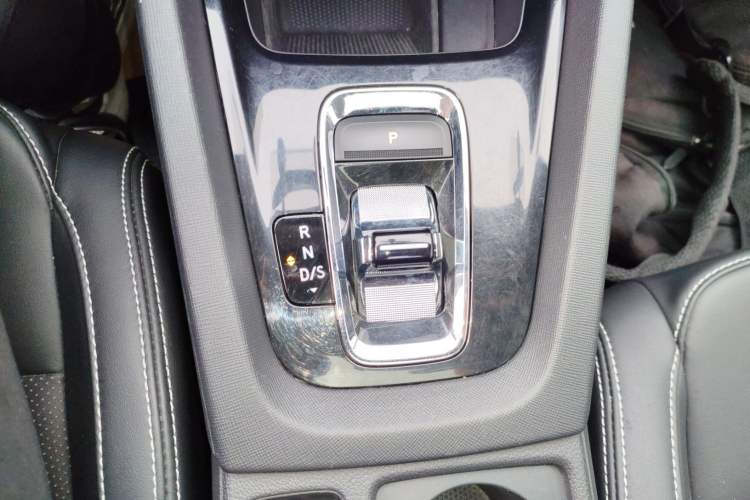 Used Skoda Octavia 2022 PRO TSI280 Luxury Edition Gear Lever