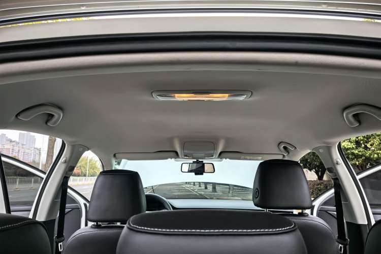 Used Skoda Octavia 2022 1.5L Automatic Comfort Edition Headliner