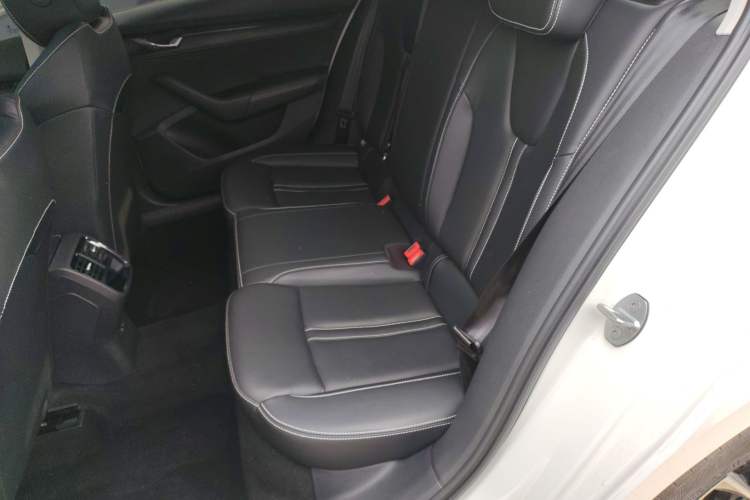 Used Skoda Octavia 2022 PRO TSI280 Luxury Edition Interior 4