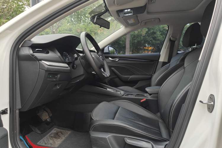 Used Skoda Octavia 2022 PRO TSI280 Luxury Edition Interior 6