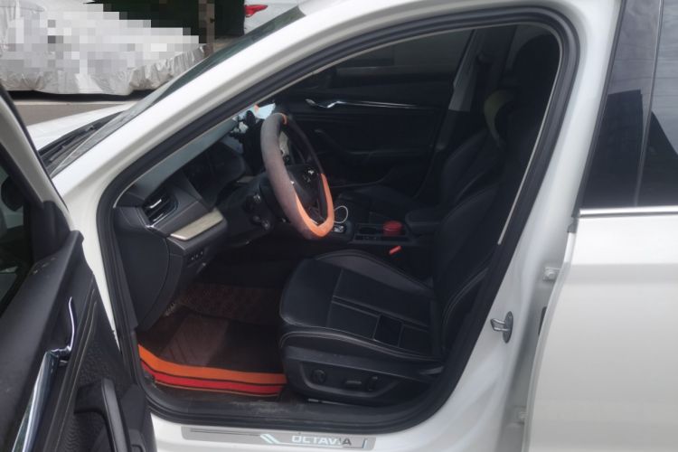 Used Skoda Octavia 2022 PRO TSI280 Luxury Edition Left Front Seat