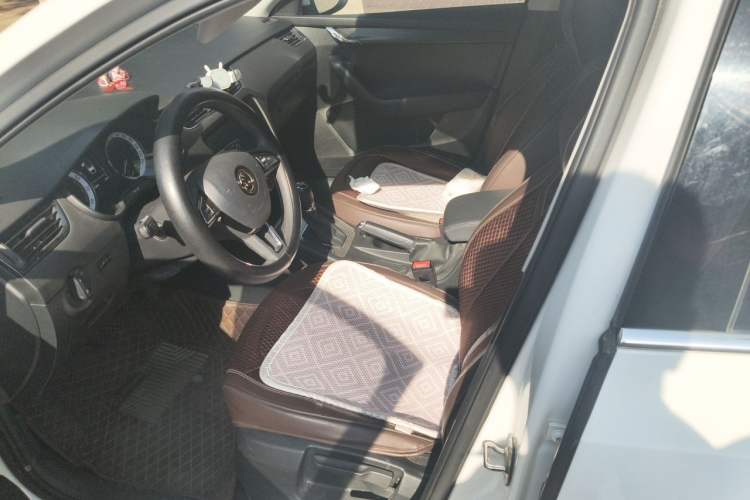 Used Skoda Octavia 2022 1.5L Automatic Comfort Edition Left Front Seat