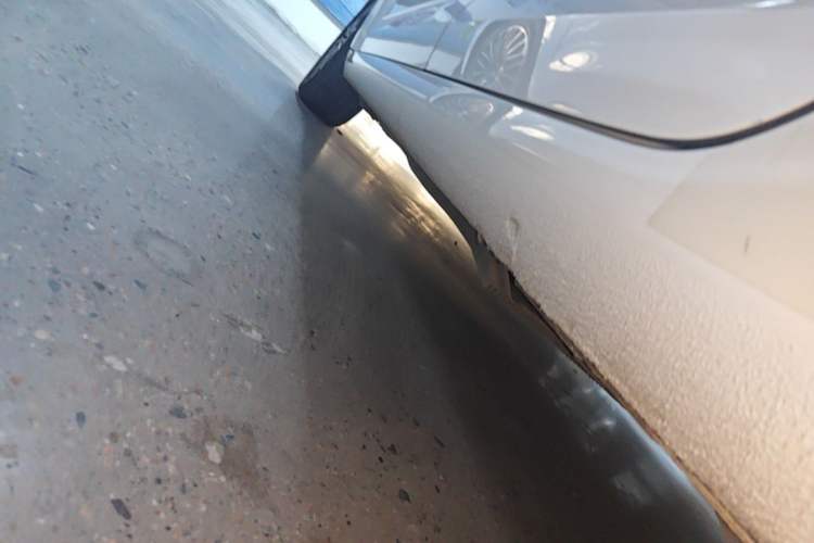 Used Skoda Octavia 2022 1.5L Automatic Comfort Edition Left Side Sill