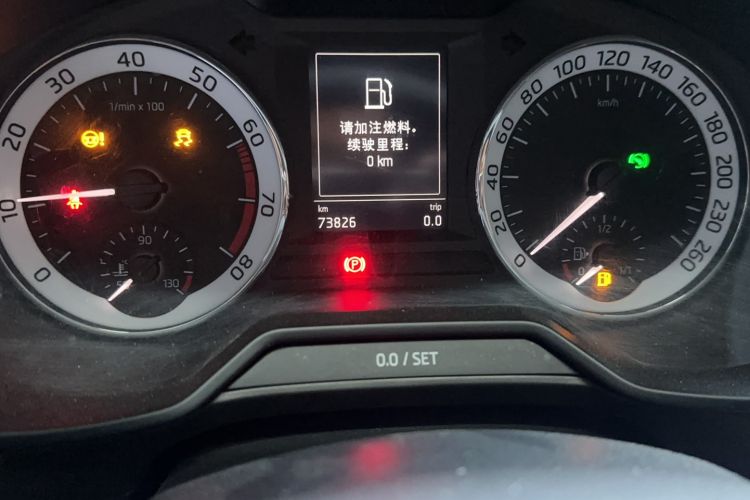 Used Skoda Octavia 2022 1.5L Automatic Comfort Edition Odometer Close Up