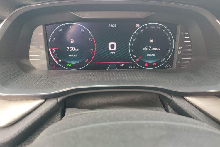 Used Skoda Octavia 2022 PRO TSI280 Luxury Edition Odometer Close Up