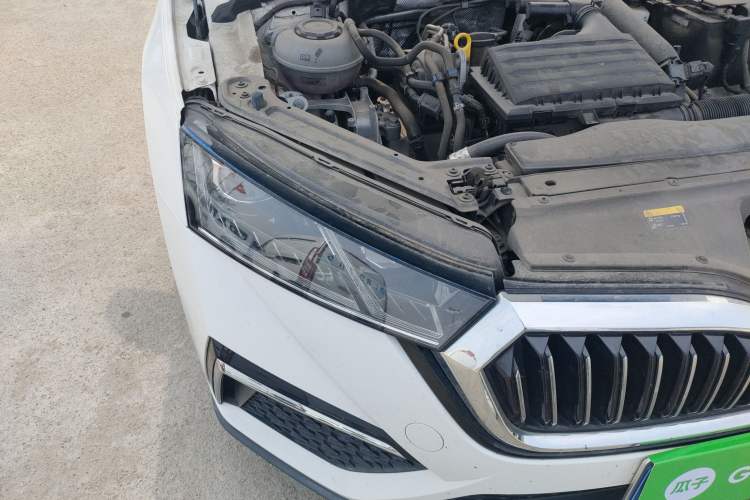 Used Skoda Octavia 2022 PRO TSI280 Luxury Edition Right Front Headlight