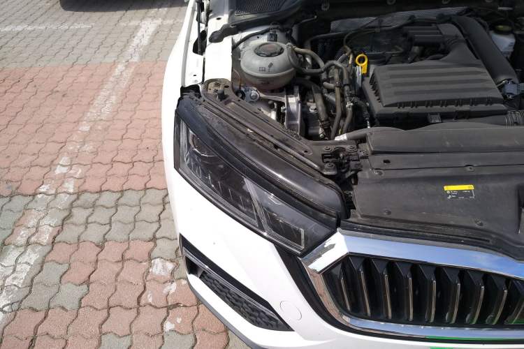Used Skoda Octavia 2022 PRO TSI280 Luxury Edition Right Front Headlight