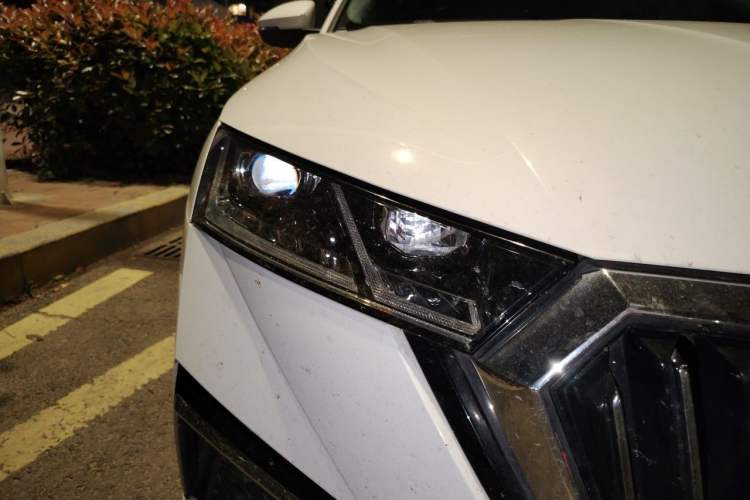 Used Skoda Octavia 2022 PRO TSI280 Luxury Edition Right Front Headlight