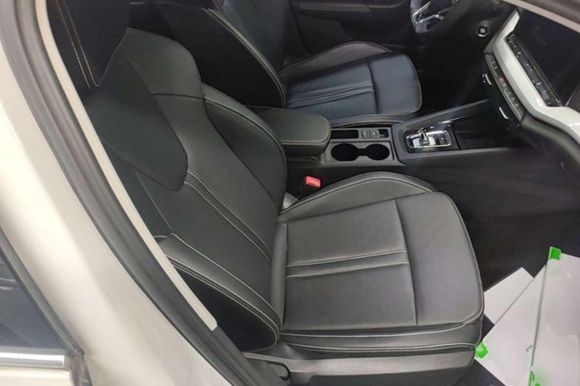 Used Skoda Octavia 2022 PRO TSI280 Luxury Edition Right Front Seat