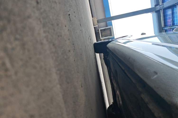 Used Skoda Octavia 2022 1.5L Automatic Comfort Edition Right Side Sill