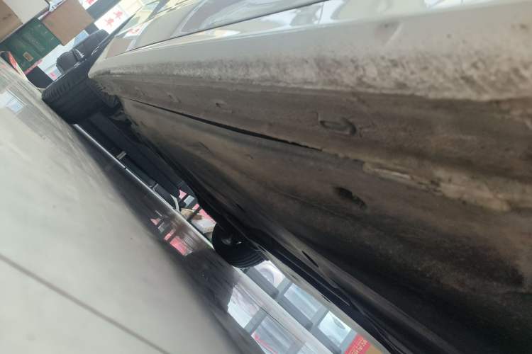 Used Skoda Octavia 2022 PRO TSI280 Luxury Edition Right Side Sill