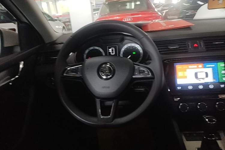 Used Skoda Octavia 2022 1.5L Automatic Comfort Edition Steering Wheel