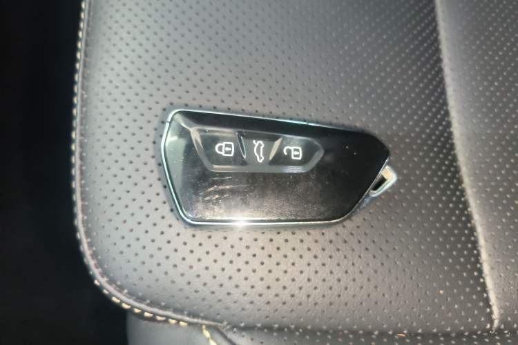 Used Skoda Octavia 2022 PRO TSI280 Luxury Edition Vehicle Key