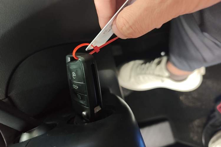 Used Skoda Octavia 2022 1.5L Automatic Comfort Edition Vehicle Key