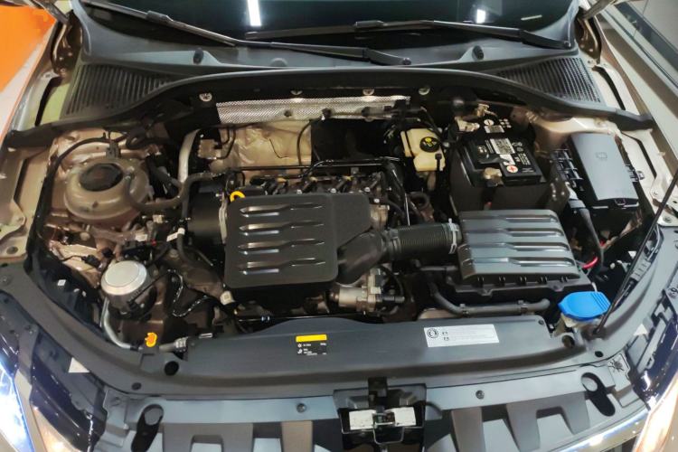 Used Skoda Octavia 2022 1.5L Automatic Comfort Edition Engine Bay