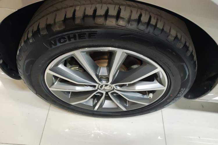 Used Skoda Octavia 2022 1.5L Automatic Comfort Edition Exterior 4