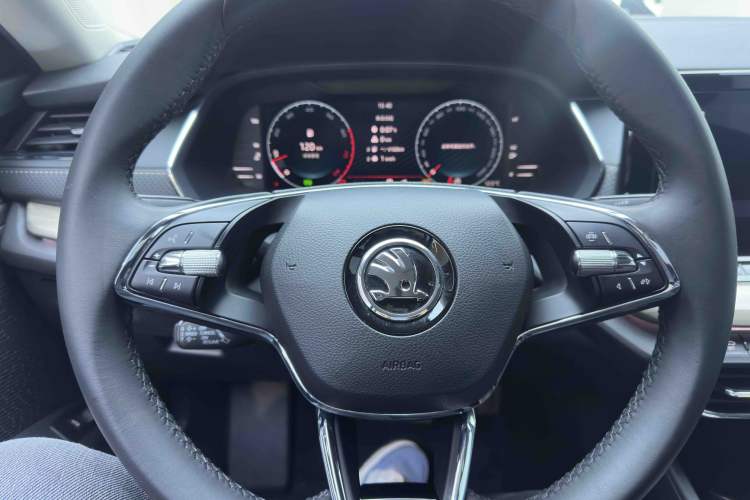 Used Skoda Octavia 2023 Revised PRO TSI280 Luxury Edition Interior 3