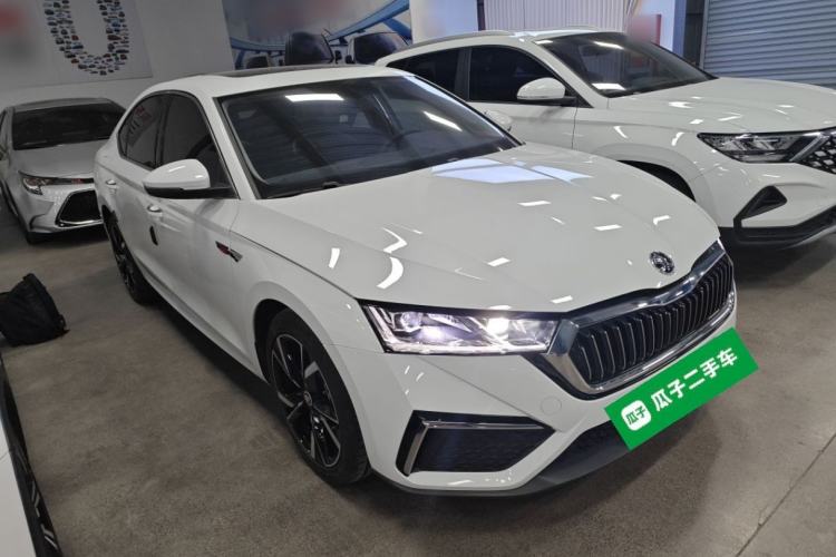 Used Skoda Octavia 2023 Facelifted PRO TSI280 Prestige Edition Front Right 45 Deg