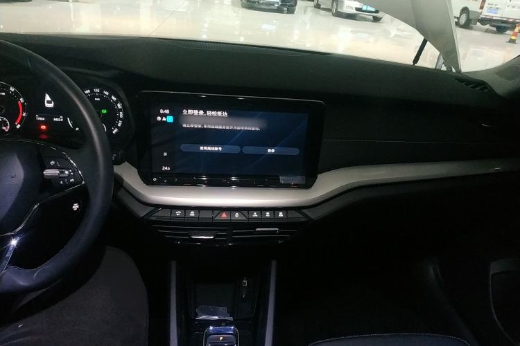 Used Skoda Octavia 2023 Facelifted PRO TSI280 Prestige Edition Interior 2