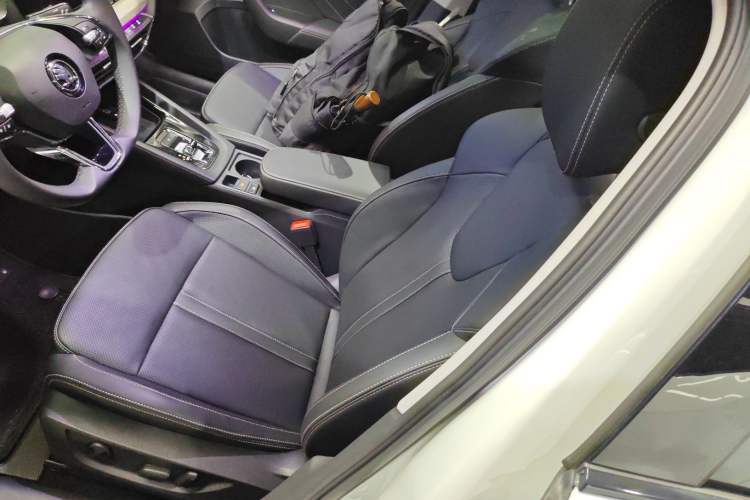 Used Skoda Octavia 2023 Revised PRO TSI280 Luxury Edition Left Front Seat