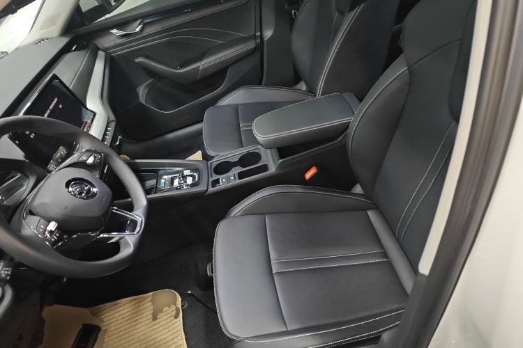 Used Skoda Octavia 2023 Facelifted PRO TSI280 Prestige Edition Left Front Seat