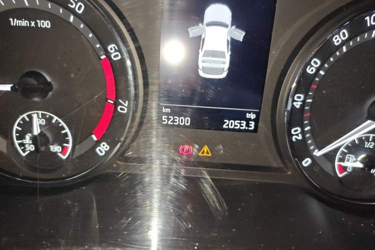 Used Skoda Octavia 2023 Facelifted PRO TSI280 Prestige Edition Odometer Close Up